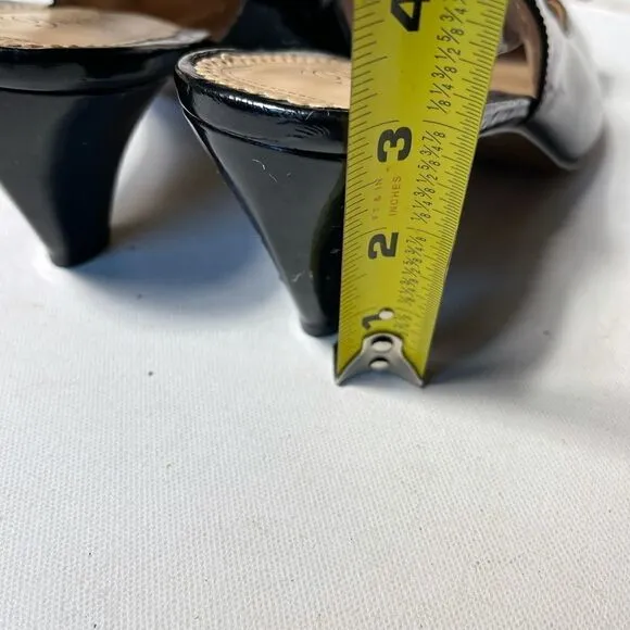 Trotters leather black sling back shoes Round toe embellished with a bow SZ11W