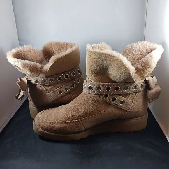 UGG Alisia Fawn Women's Boots (read details)
