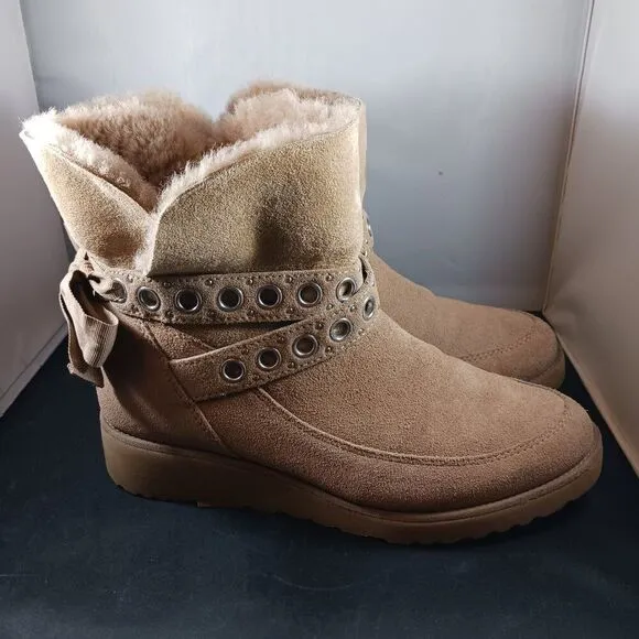 UGG Alisia Fawn Women's Boots (read details)