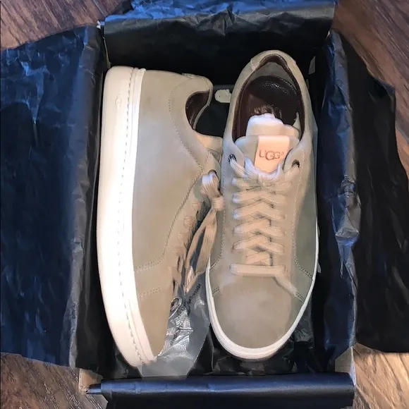 Ugg New In Box Men’s Brecken Military Suede Sneakers Size 8
