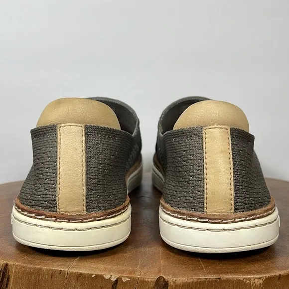 UGG SAMMY SLIP ON SNEAKERS