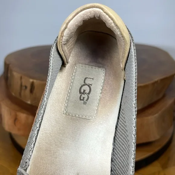 UGG SAMMY SLIP ON SNEAKERS