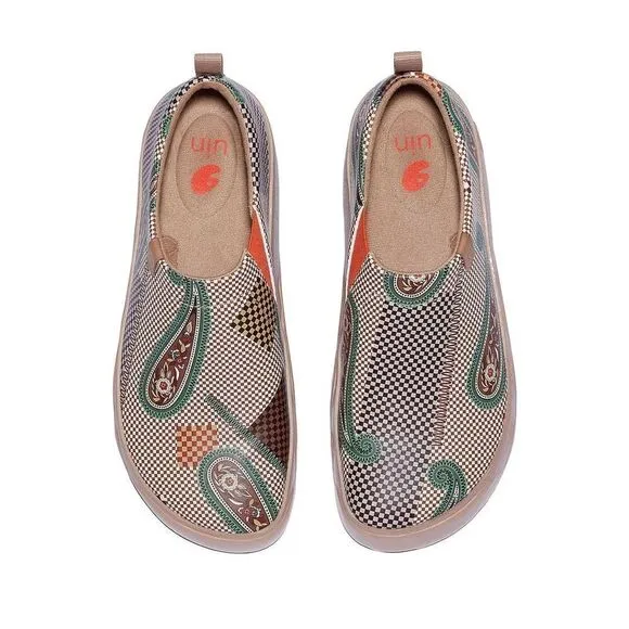 UIN Women's Walking Shoes Microfiber Comfort Sneaker (Paisley Check 2)
