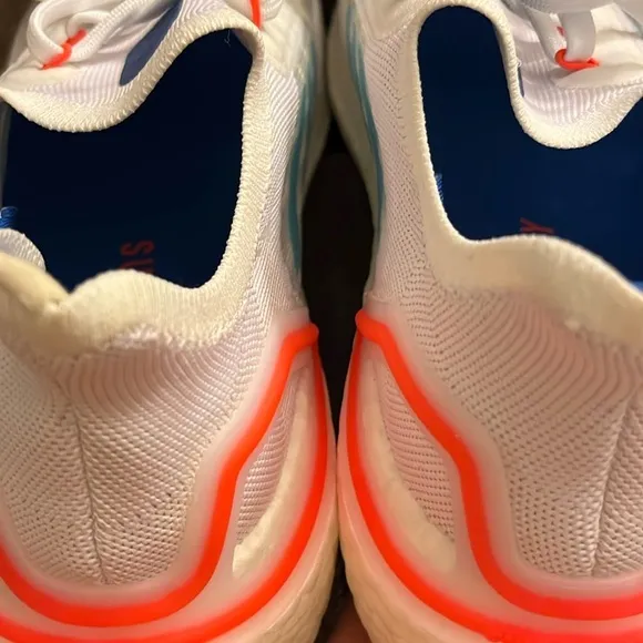ULTRABOOST Adidas White and Blue Sneakers with Breathable Mesh