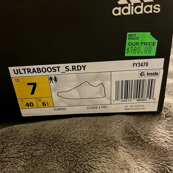 ULTRABOOST Adidas White and Blue Sneakers with Breathable Mesh