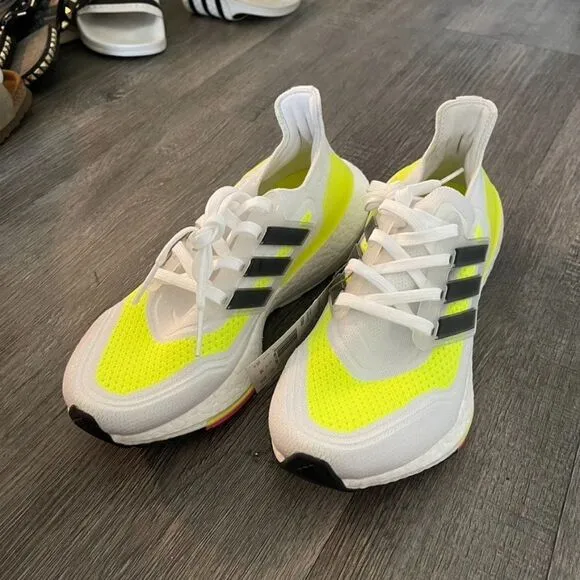 ULTRABOOST 21 NEON SHOES -Size 5.5 US Kids - Size 6 US womens
