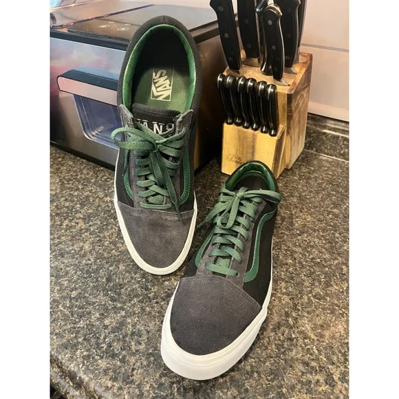 VANS Club Old Skool Shoes Green Gray &amp; Black