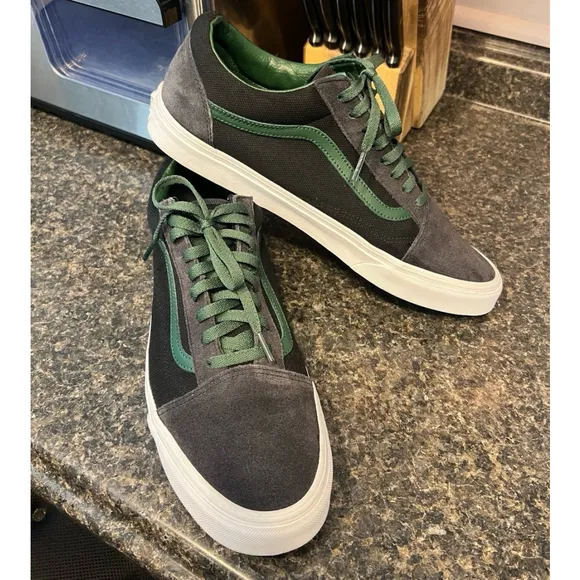 VANS Club Old Skool Shoes Green Gray &amp; Black