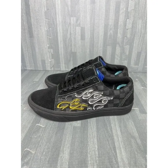Vans Comfycush Old Skool Sneakers Size 6 Black Flames