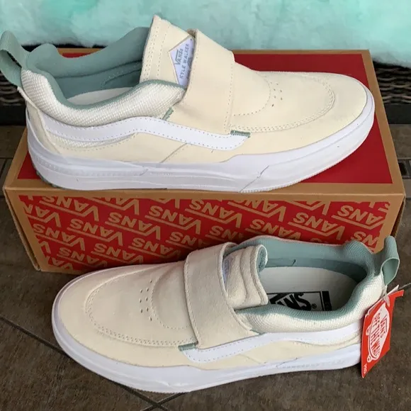 VANS KYLE PRO 2 ANTIQUE WHITE MENS