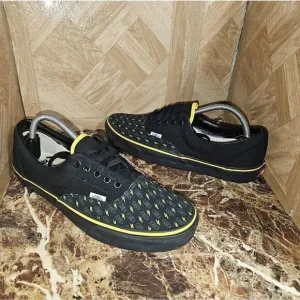 Vans men's Off The Wall fashion comfort black size 10.5.      774