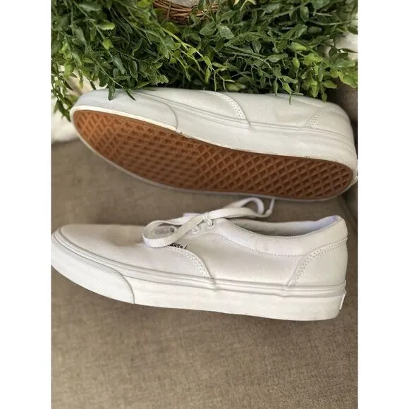 Vans Off The Wall Men's Extreme Sports BMX Size 10 White Canvas Never Worn
