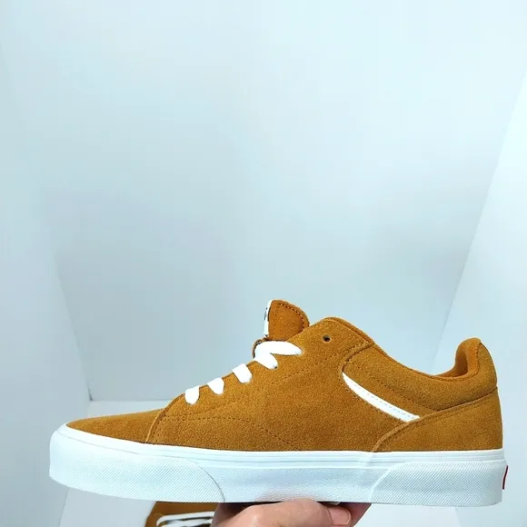 Vans‎ Old Skool Suede Leather Sneakers, Size 9| EUR 42