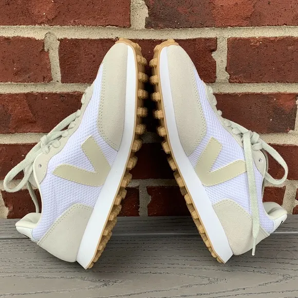 Veja Rio Branco Sneaker, 40/9