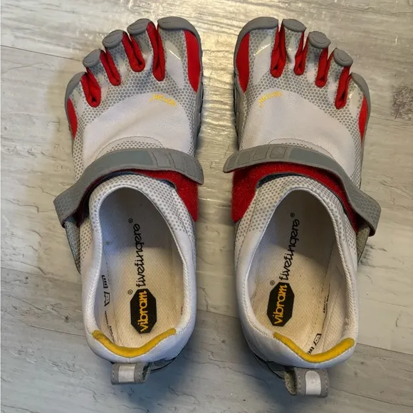 Vibram Fivefingers Toe Shoes Men’s Size EU 41