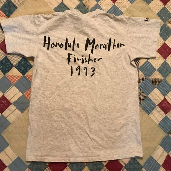 Vintage Med 1993 NIKE Hawaii Marathon Finisher Crew Neck Heather Grey T-shirt