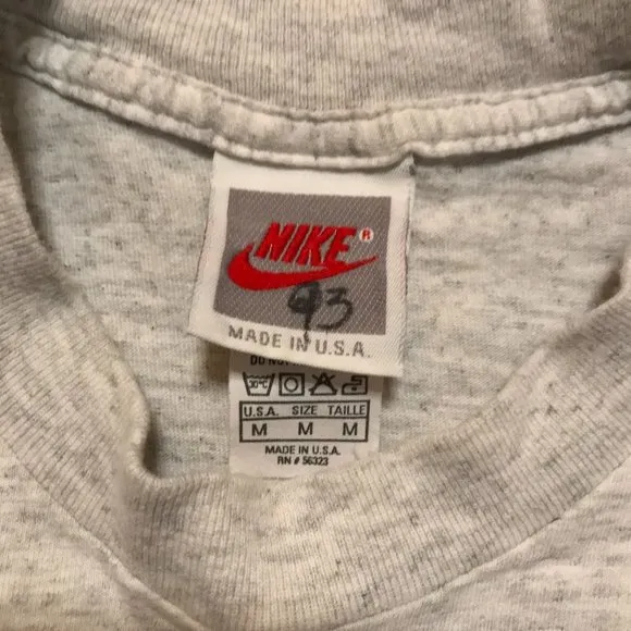 Vintage Med 1993 NIKE Hawaii Marathon Finisher Crew Neck Heather Grey T-shirt