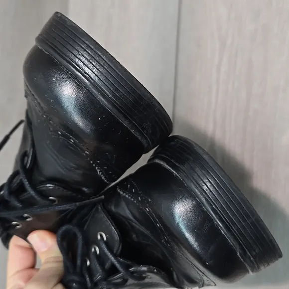 Vintage MUDD Women's Black Leather Shoes Platform Heels Clog Shoes Sz 8