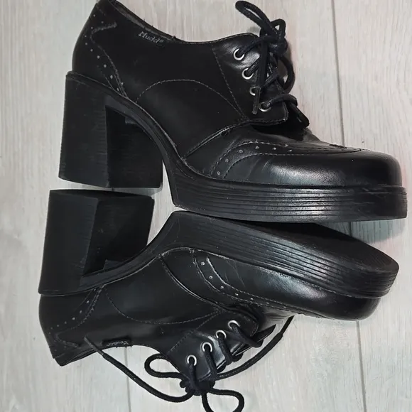 Vintage MUDD Women's Black Leather Shoes Platform Heels Clog Shoes Sz 8