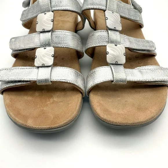 Vionic Amber Sandal Silver Metallic Linen Size 8 Strappy Adjustable