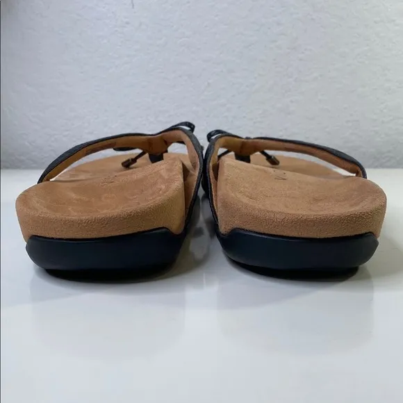 Vionic Bella Black and Tan Flip Flop Thong Sandals Size 11