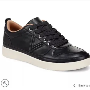 VIONIC Leather Lace Up Court Sneakers in Navy Blazer