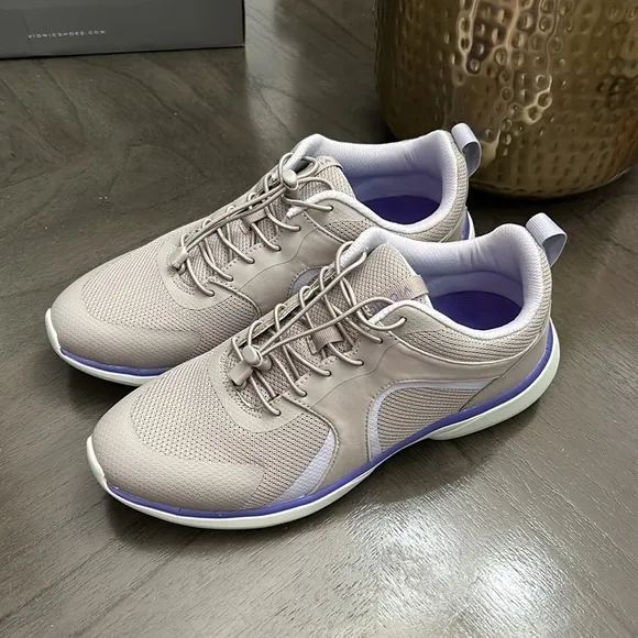 Vionic Mesh Bungee Lace Athletic Sneakers Olessa