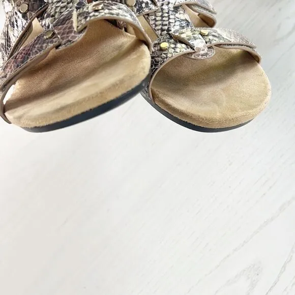VIONIC Radia Orthotic Wedge Adjustable Strap Snakeskin Sandals Size 8