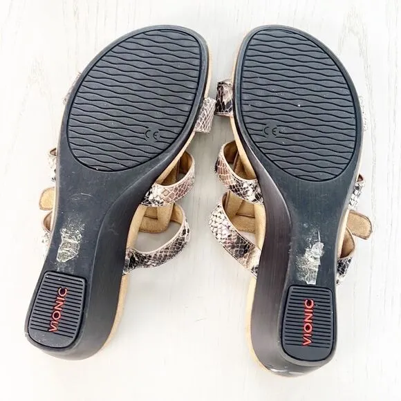 VIONIC Radia Orthotic Wedge Adjustable Strap Snakeskin Sandals Size 8