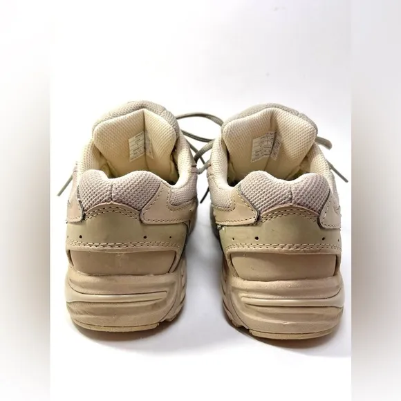 VIONIC Walker Women's Plantar Fasciitis Shoe Taupe Orthaheel Size 6