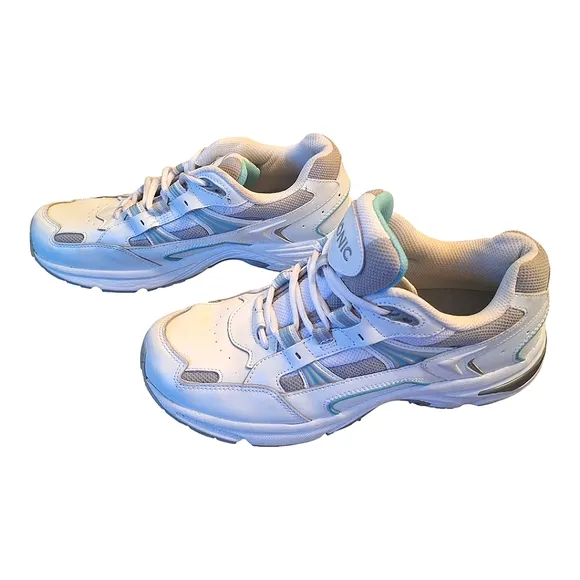 Vionic Women’s 10 White Classic 23 Walkers Lace up Sneakers Retro Style Leather