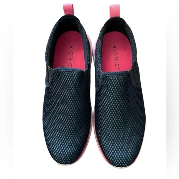 Vionic Zeta Mesh Slip-On Sneakers Navy