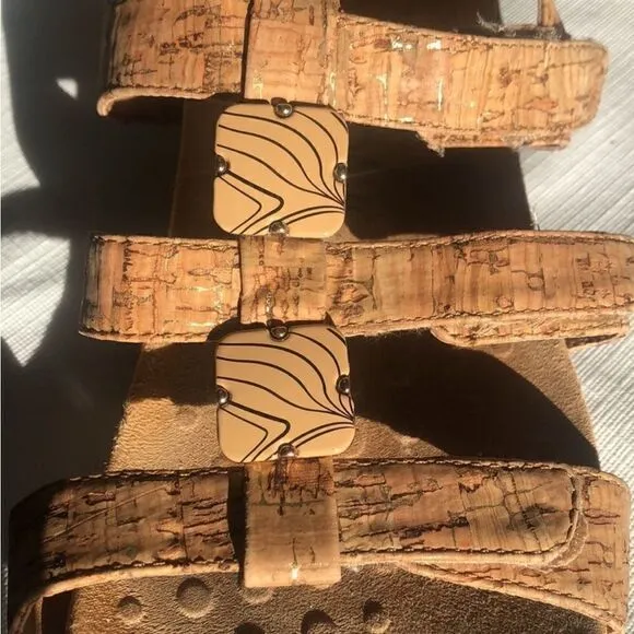 Vionic Strappy Comfort Leather Cork Sandals