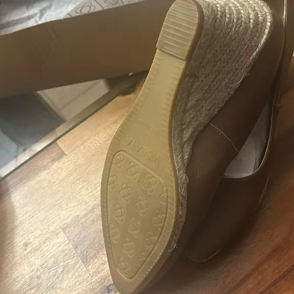 Viscata  Brown leather Wedges
