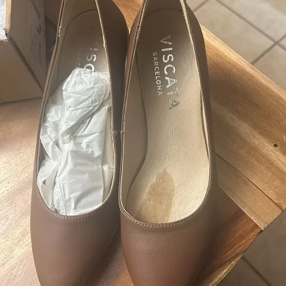 Viscata  Brown leather Wedges