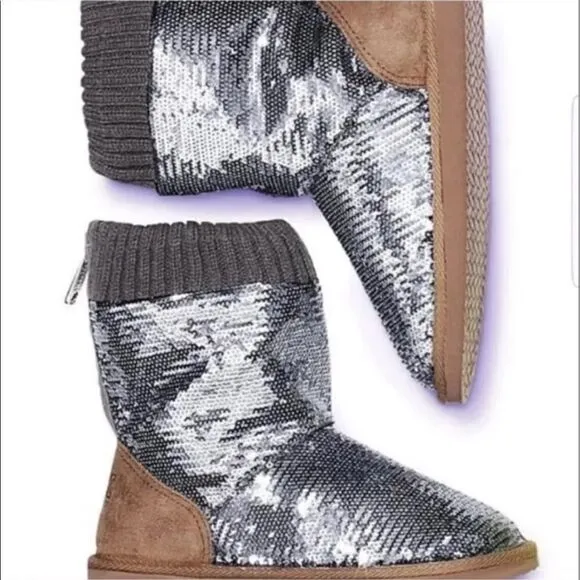 Vs pink rare silver /blue mermaid sequin Mukluk Ugg slipper boot’s /shoes M 7/8