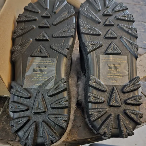 WaySoft Genuine Australian Sheepskin Slippers, 100% Shearling Hard Bottom SZ 7