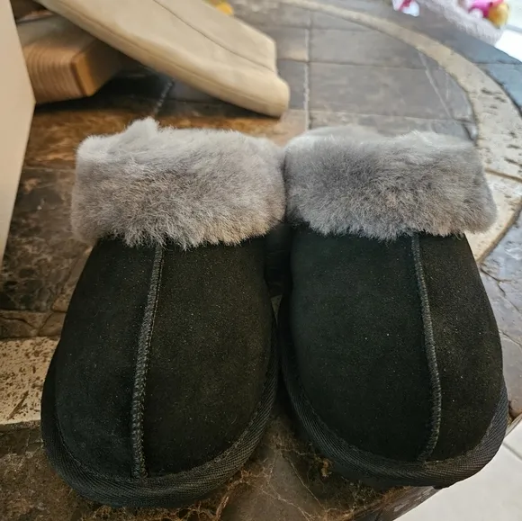 WaySoft Genuine Australian Sheepskin Slippers, 100% Shearling Hard Bottom SZ 7