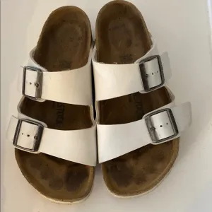 White and Brown Comfort Sandals with Adjustable Buckles
