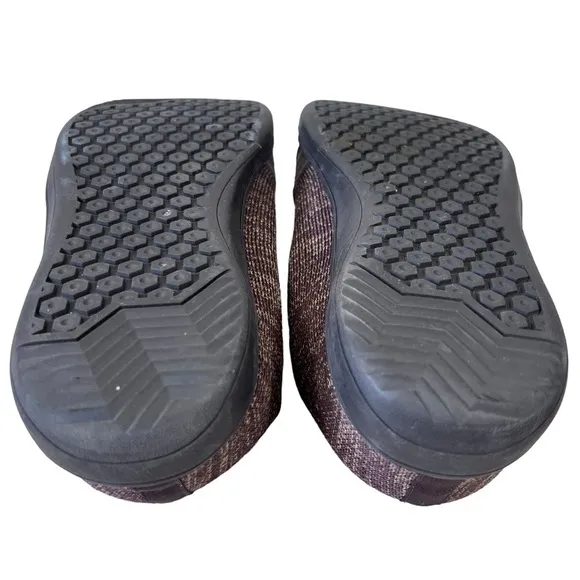 WHITIN brown minimalist men’s sneakers