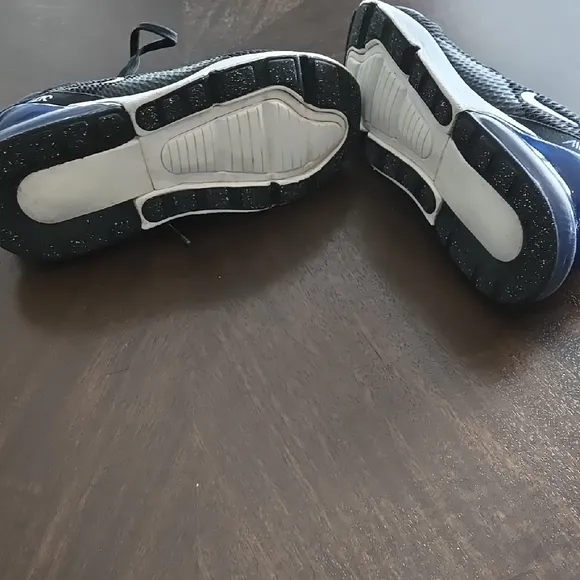 Youth Nike Airmax 270 Black and Blue Sneakers