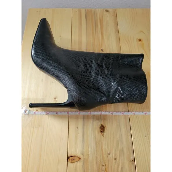 Zara Black Leather Snake Print Embossed Square Toe Heeled Zip Up Boots Size 6.5